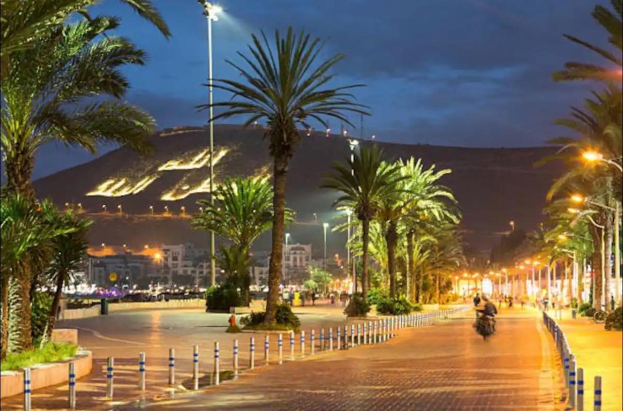 Villa Jaccuzi Face A L'Ocean - Agadir Beach City Exterior photo